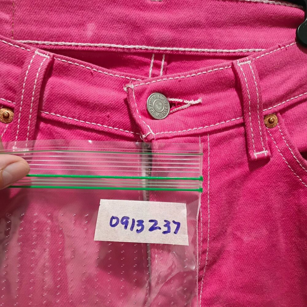 Levi's Men's Straight Fit Pink Medium Wash Denim Jeans 5-Pocket